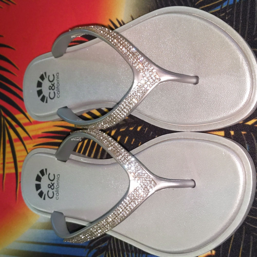 Rhinestone C&C California Sandal's NWOT.    #117